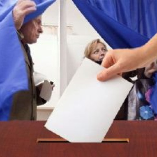 Două secții de votare închise după termenul legal în Brașov