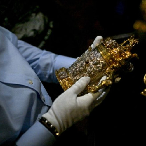 "Aurul de la Brukenthal" expus în premieră la București