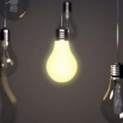 Furtuna puternică lasă localități din Harghita fără electricitate