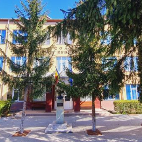 Incendiu la Școala Gimnazială "Liviu Rebreanu" din Cluj-Napoca