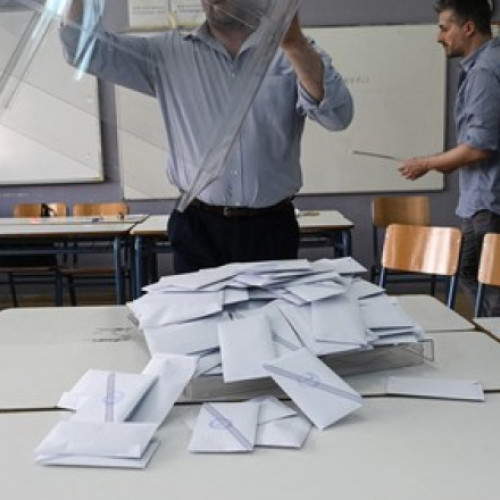 Europarlamentar grec cu cetățenie albaneză aflat în închisoare în Albania