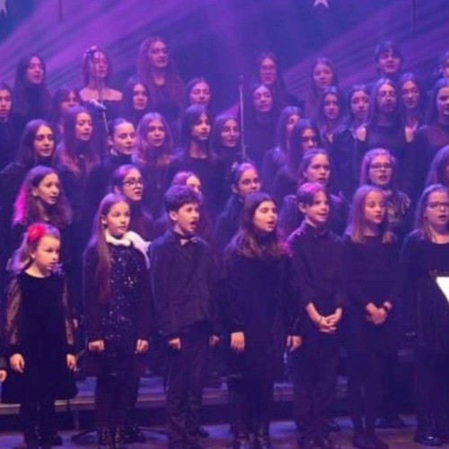 Festivalul coral "Armoniile copilariei" la Alba Iulia