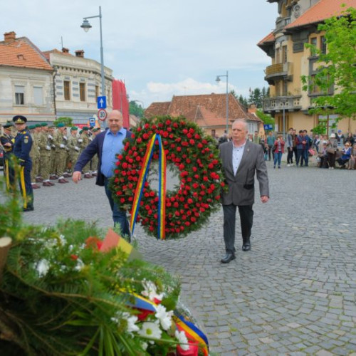 Ceremonie de Ziua Eroilor la Brașov