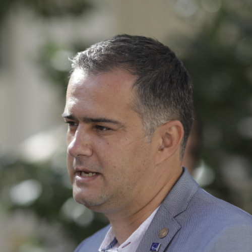 Lucian Viziteu nu exclude o candidatură la șefia USR