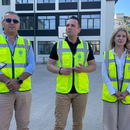 Primarul Târgoviștei atrage atenția asupra înscrierilor la școlile din oraș