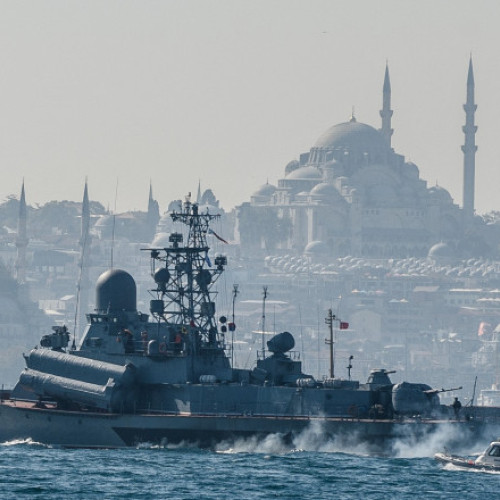 Guvernul turc majorează taxa de tranzit prin strâmtorile Bosfor și Dardanele