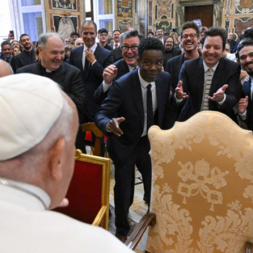 Papa Francisc gazduieste comedianti renumiti la Vatican
