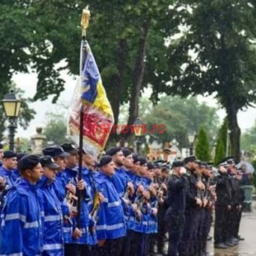 Ceremonie de Ziua Eroilor la Monumentul din Vaslui