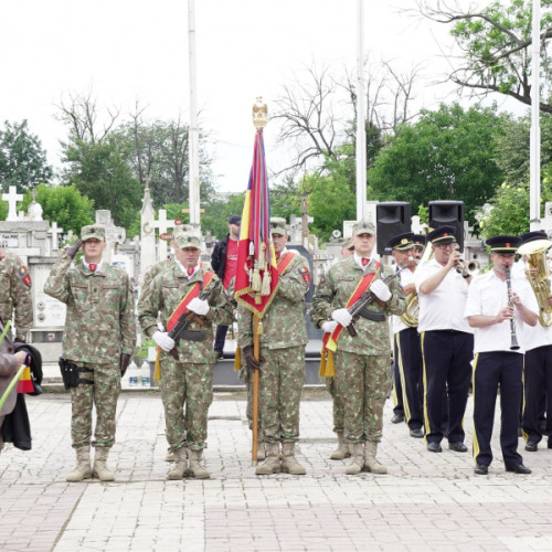 Inaltarea Domnului celebrata cu ceremonii pentru eroii neamului