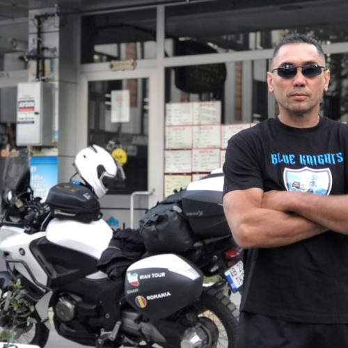 Un bărbat din Alba pleacă cu motocicleta într-o călătorie în Coreea de Sud și Japonia