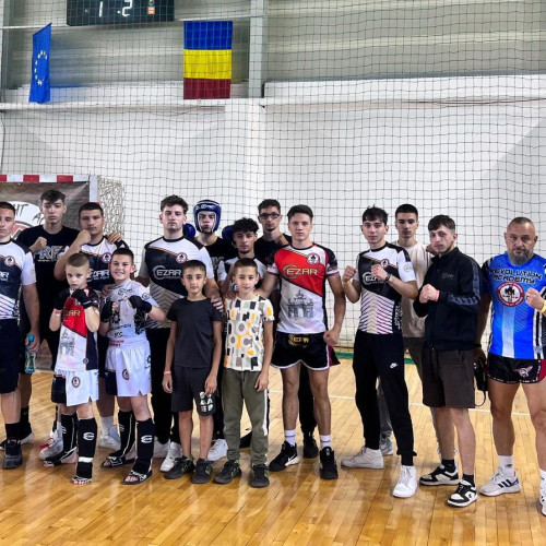 Luptători de kickbox din Alba, succes la campionatul de la Mediaș