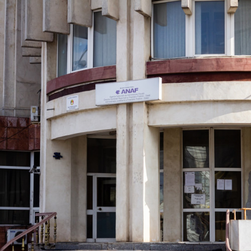 Inspectorii AJFP Galați descoperă obligații suplimentare de plată de 428.596 de lei în luna mai