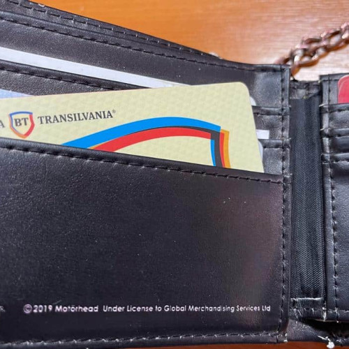 Plata cu cardul, obligatorie pentru toți comercianții din România