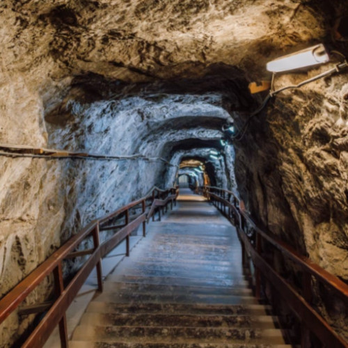 Salina Praid, închisă pentru o lună din cauza infiltrațiilor de apă