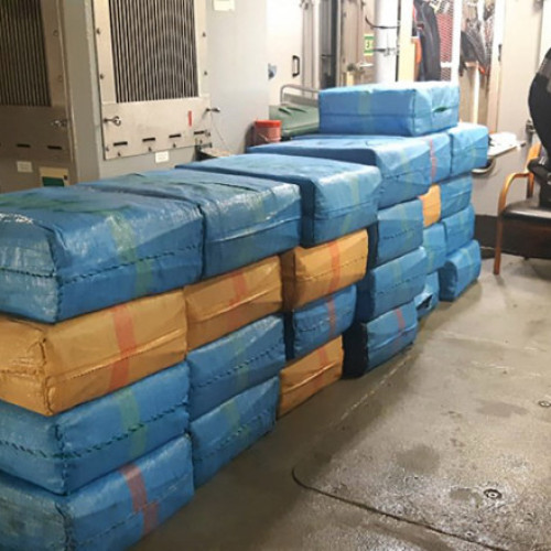 Confiscare importantă de polen de canabis în Marea Mediterană