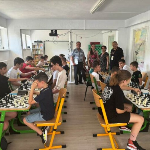 Concursul "CUPA ZIUA EROILOR" la șah organizat la Focșani