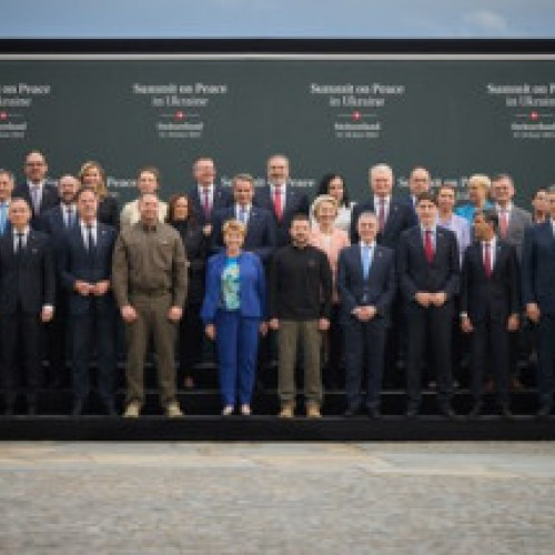 Rusia examinează doctrina nucleară în contextul tensiunilor internaționale