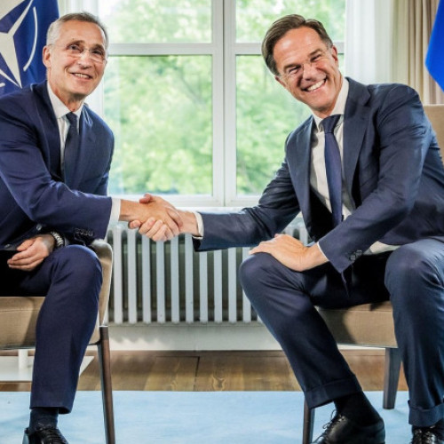 Jens Stoltenberg își declară sprijinul pentru candidatura lui Mark Rutte la conducerea NATO