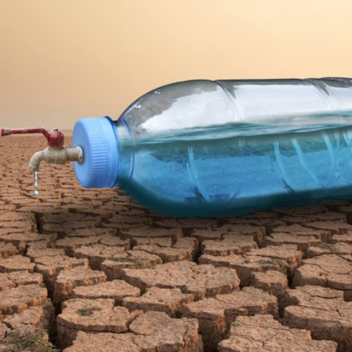 Compania de Apă Târgoviște-Dâmbovița face apel la consumul responsabil al apei potabile în contextul secetei