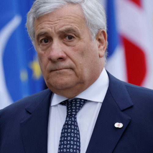 Italia înfruntă Franța și Germania în contextul schimbărilor politice din Parlamentul European