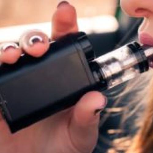 Camera Deputaților a aprobat legea ce interzice publicitatea la țigarete electronice