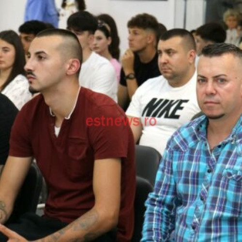 Muzeul Judetean "Stefan cel Mare" din Vaslui Gazduieste a Saptea Editie a Expozitiei Nationale de Caligrafie pentru Persoanele Private de Libertate