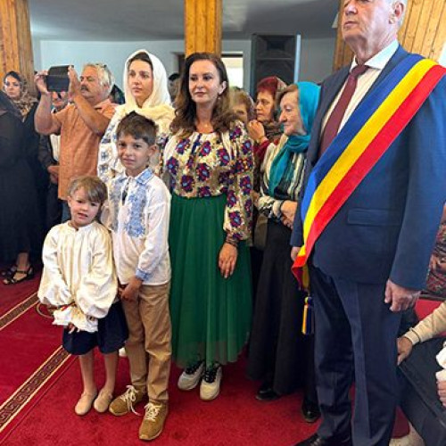 Primarul din Gurasada, Silviu Nan, onorat cu Crucea Episcopiei Devei și Hunedoarei