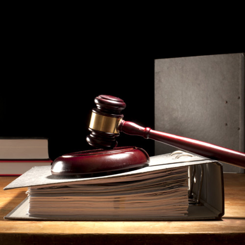 Tânărul din Petroșani Anchetat pentru Trafic de Droguri