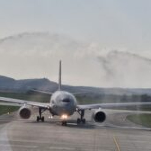 Prima aterizare a unui Airbus A330-200 pe Aeroportul Internațional Brașov-Ghimbav
