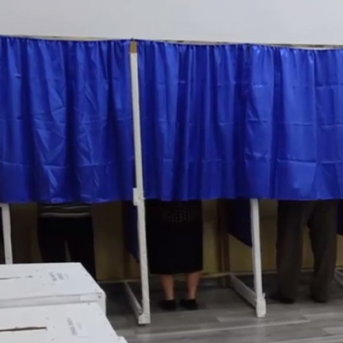 Alegeri în România: Alegători Captivi și Influența Liderilor Politici Locali