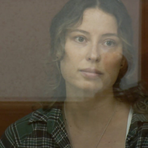 Rusoaica stabilită în SUA, acuzată de trădare, a început procesul în Rusia