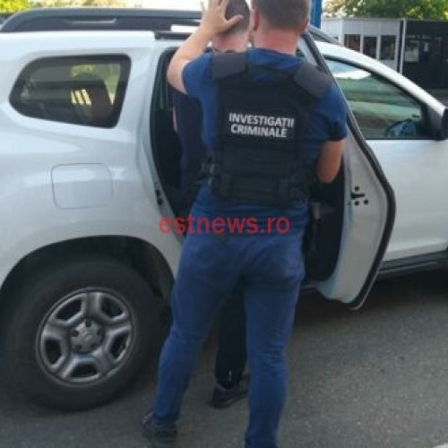 Activități informativ-preventive ale polițiștilor din Vaslui de "Ziua Europeană de Prevenire a Furturilor din Locuințe"