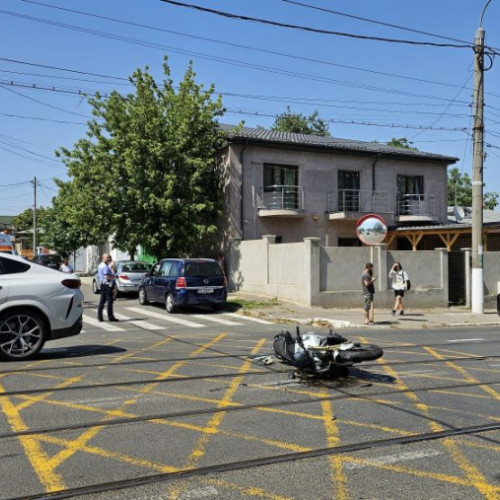 Accident rutier grav la intersectia străzilor Basarabiei și Poșta Veche