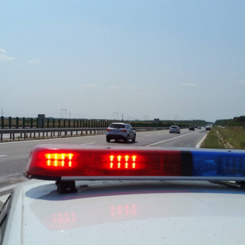 Defecțiune pe Autostrada București-Pitești: Cel puțin patru autoturisme avariate