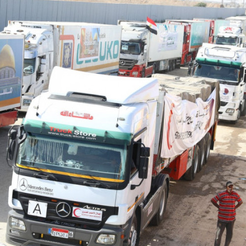 Convoiurile cu ajutoare umanitare din Gaza, atacate de contrabandiști de țigări