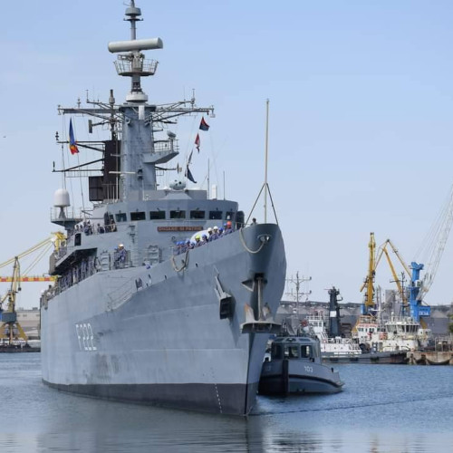 Fregata "Regina Maria" s-a întors în portul Constanța după o misiune de peste 40 de zile