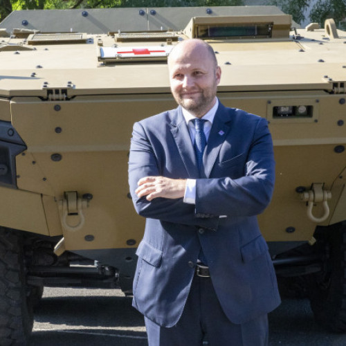 Guvernul slovac a depus o plângere penală împotriva fostului ministru al Apărării pentru donații militare către Ucraina