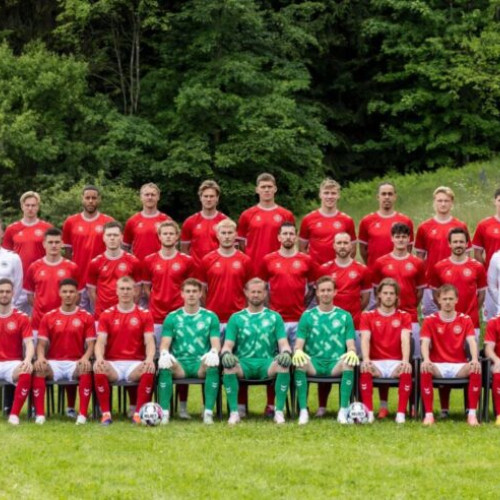 Fotbaliștii naționalei Danemarcei renunță la creșterea veniturilor pentru a sprijini echipa feminină