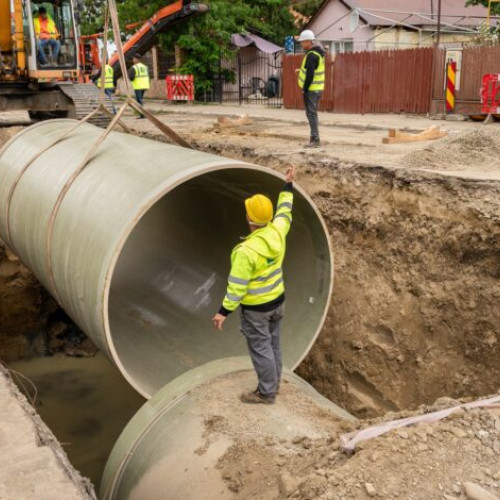 Progres important la lucrările de alimentare cu apă potabilă și preluare a apelor menajere în Buzău