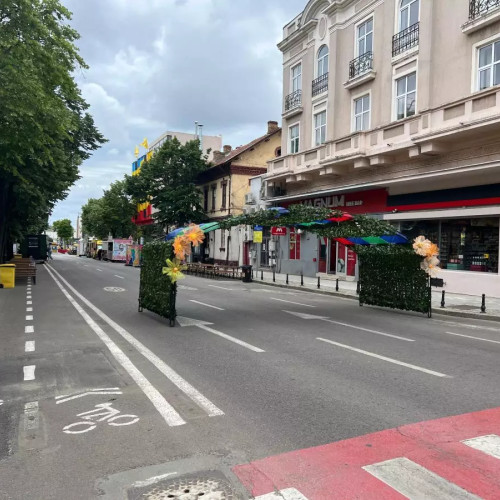 Modificări importante pe un sector de drum. Pista de biciclete desființată