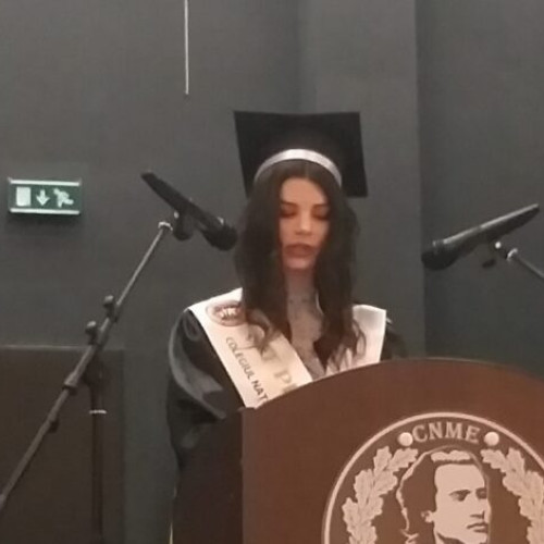 Absolvenții Din Buzău: Între Dileme și Noi Începuturi