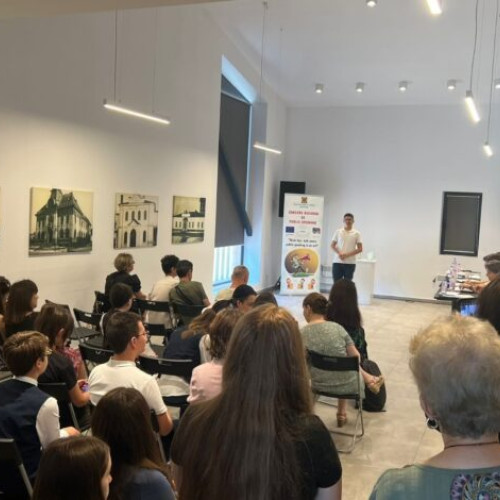Peste 90 de Elevi din Cinci Județe au Participat la Concursul de Discurs Public „Think Fast, Talk Smart, Public Speaking is an Art!”