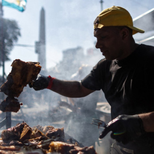 Argentinienii reduc consumul de carne de vită din cauza inflației și recesiunii