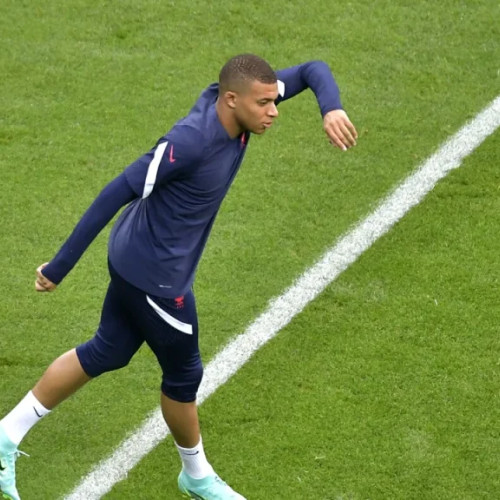 Kylian Mbappe cere oficial plata salariilor restante de la PSG