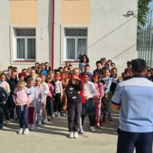Campanie pentru combaterea violenței școlare în Vaslui