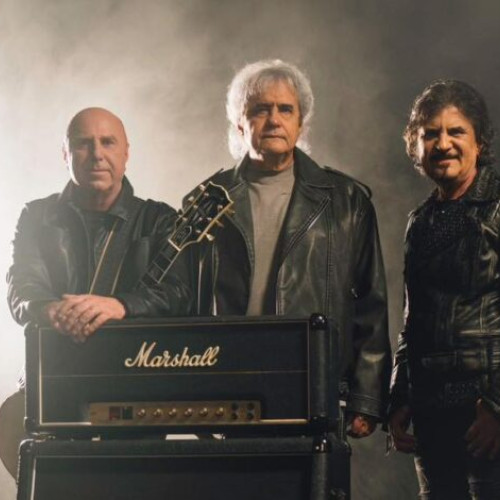 Cristi Minculescu si "Iris" urca pe scena Targului Dragaica in aceasta seara