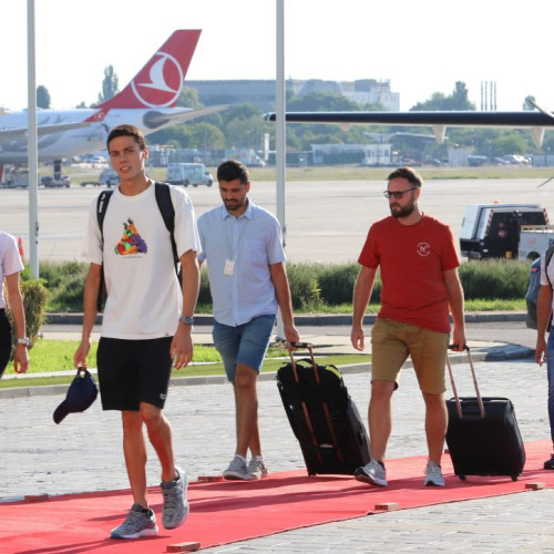 David Popovici s-a întors acasă cu două medalii de aur de la Campionatul European de la Belgrad