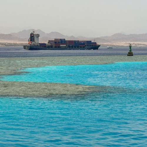 Atac cu drone asupra unei nave comerciale în largul coastelor Yemenului