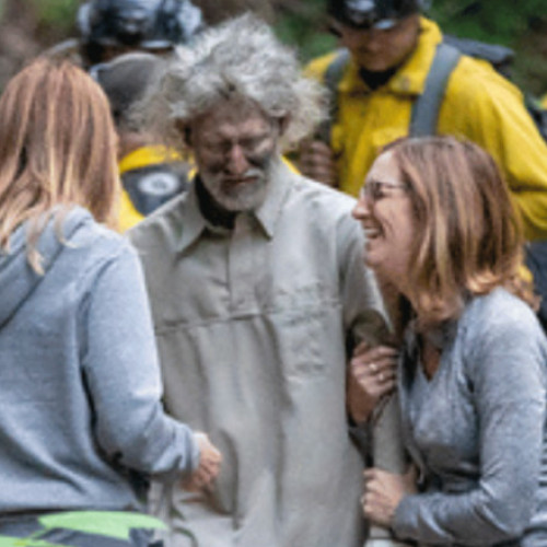 Bărbat din California, supraviețuire 10 zile doar cu apă în munți