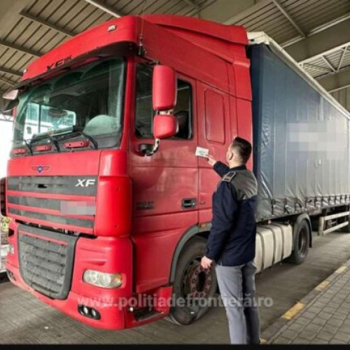 Șofer turc beat de tir atacă cu cuțitul un polițist de frontieră în Vama Siret